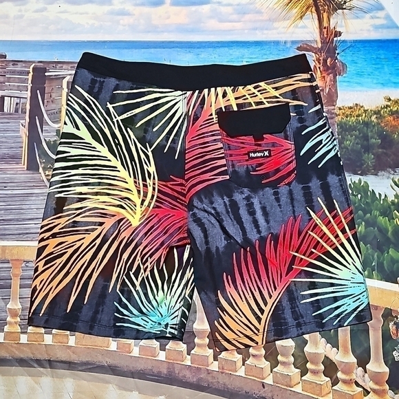 Hurley Floral Board Trunks Size 32 - Picture 7 of 8
